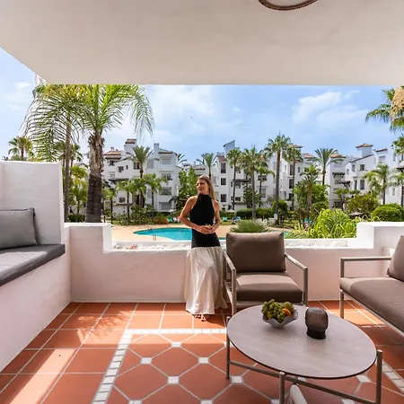 Costalita With Pool, Reserved Garage Parking & Direct Access By Downtown Spain