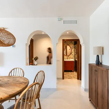 Apartmán Costalita With Pool, Reserved Garage Parking & Direct Access By Downtown Spain *