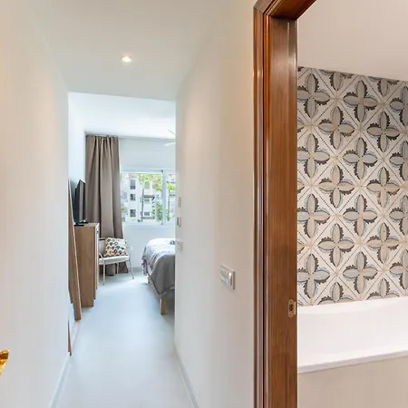 Costalita With Pool, Reserved Garage Parking & Direct Access By Downtown Spain Apartmán